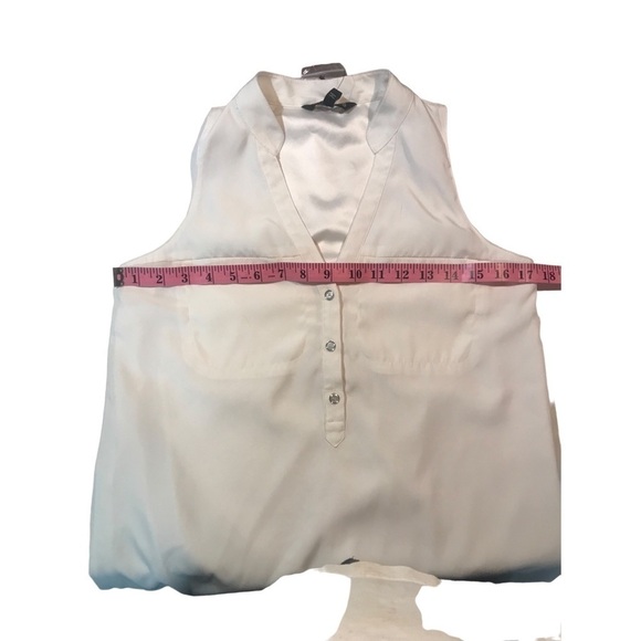 Express Cream Sleeveless Dress Size XS (Note possible flaw) - Picture 11 of 12